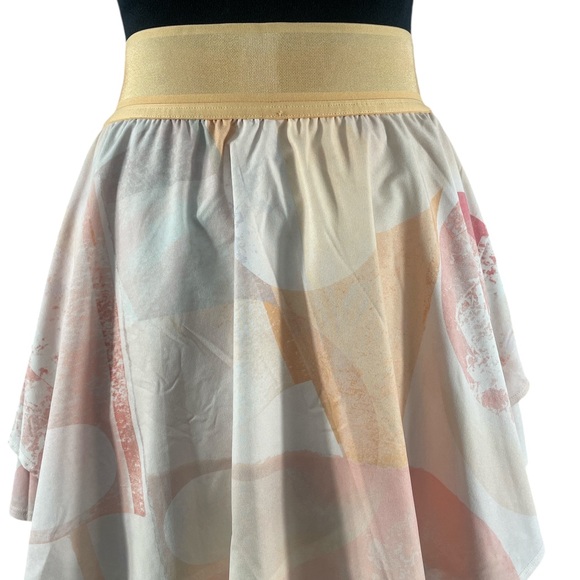Lululemon court rival skirt, built in short & pockets,Peach, White, Pink,size 8 - Picture 6 of 9